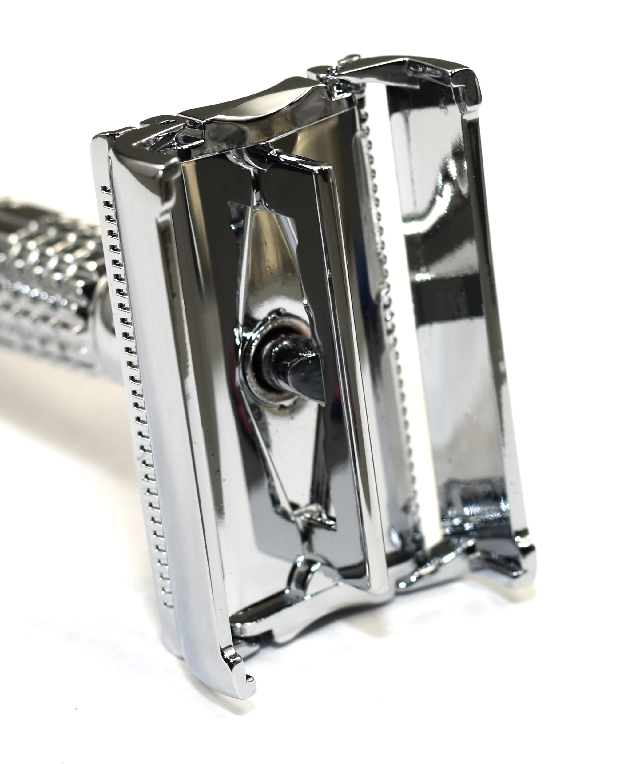 Baili Chrome Twist-to-Open DE Razor (BR179) - Image 3